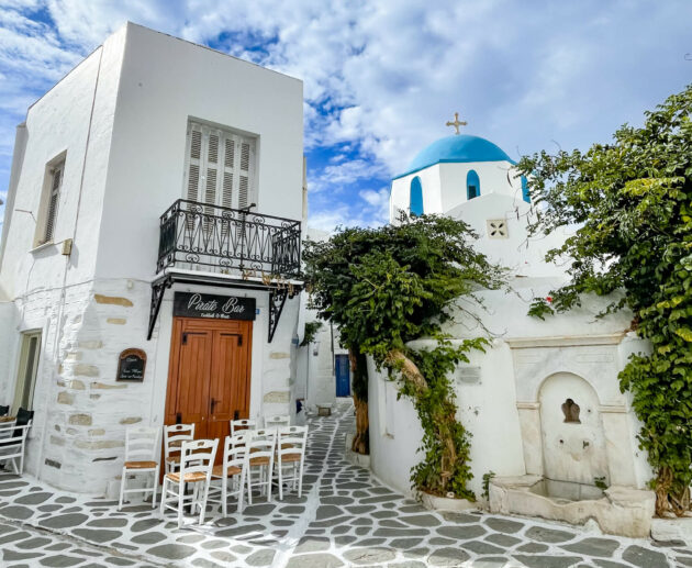 parikia grece